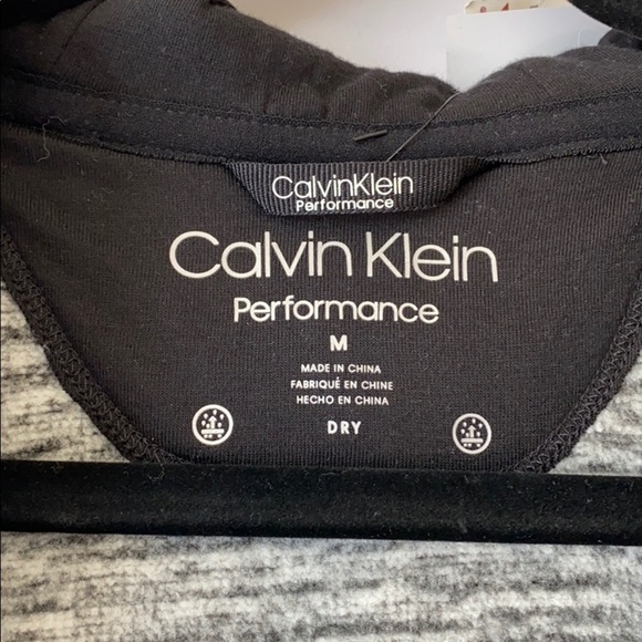 NWT Calvin Klein Performance Fleece Jacket M. - Picture 2 of 4